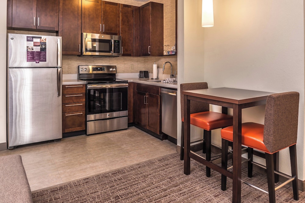 Suite, 1 Bedroom photo 1