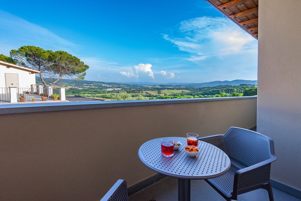 Panoramic Suite, Terrace - Photo 21