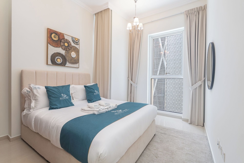 Signature Apartment, 3 Bedrooms, Air conditioning, City View