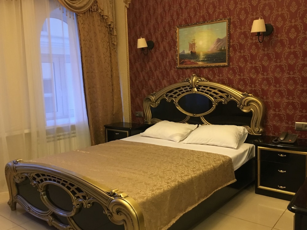 Deluxe Room, 1 Bedroom, Refrigerator