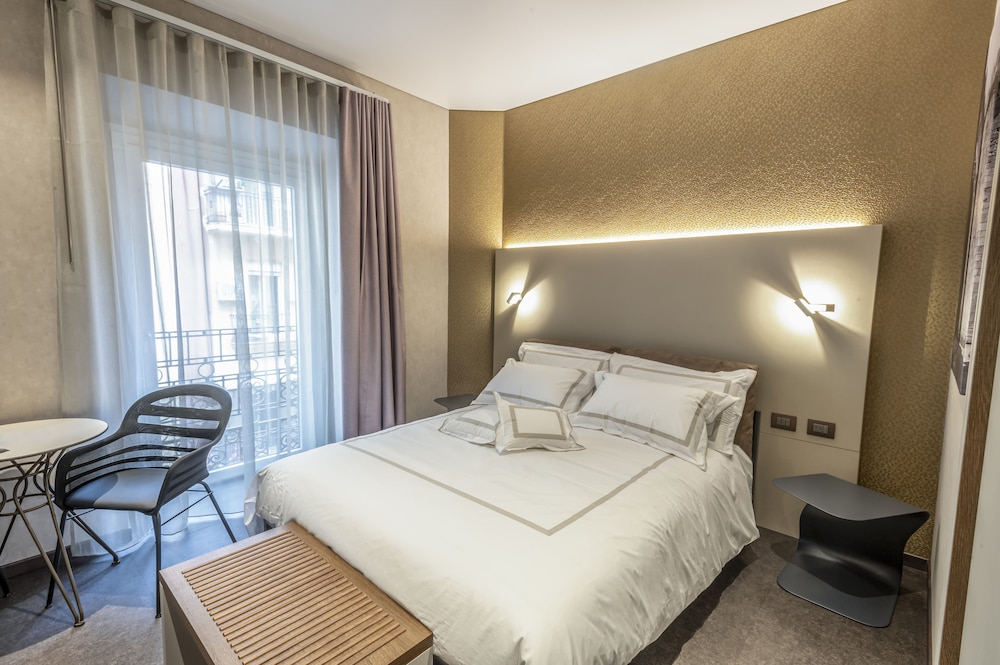 Comfort Room (Efesto)