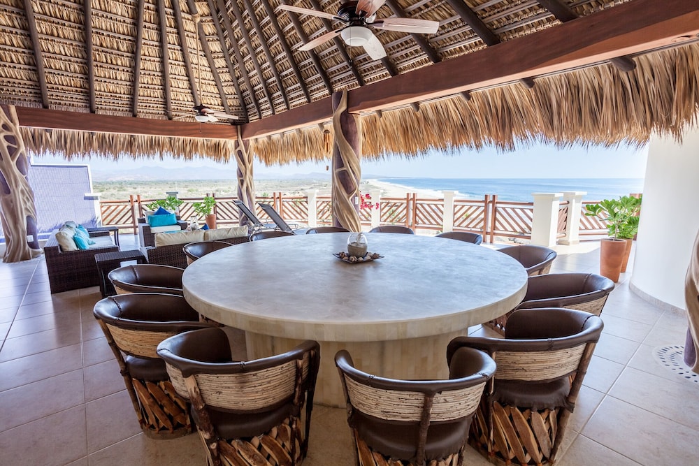Penthouse, 1 Bedroom, Ocean View photo 3