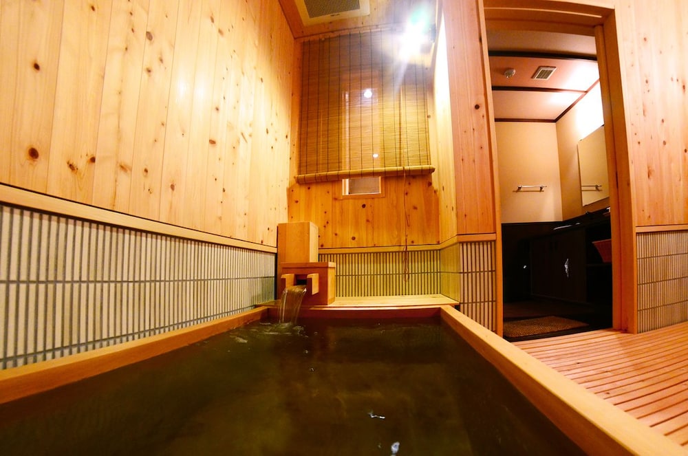 Suite With Private Open-Air Bath photo 2