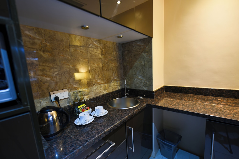 Deluxe Single Suite photo 2
