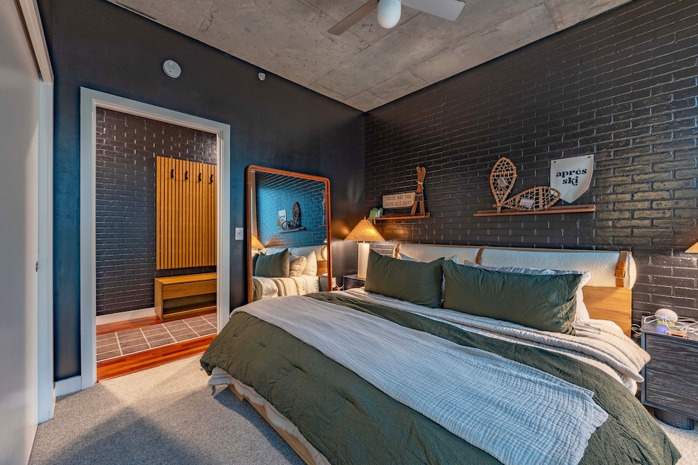 Condo, 1 Bedroom photo 3