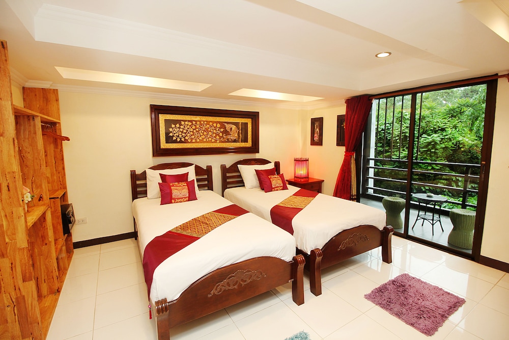Deluxe Double Or Twin Room - Photo 20