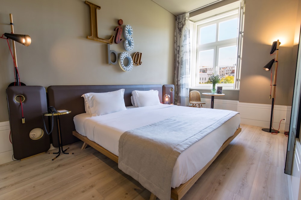 Double Room (Rossio) thumbnail 5