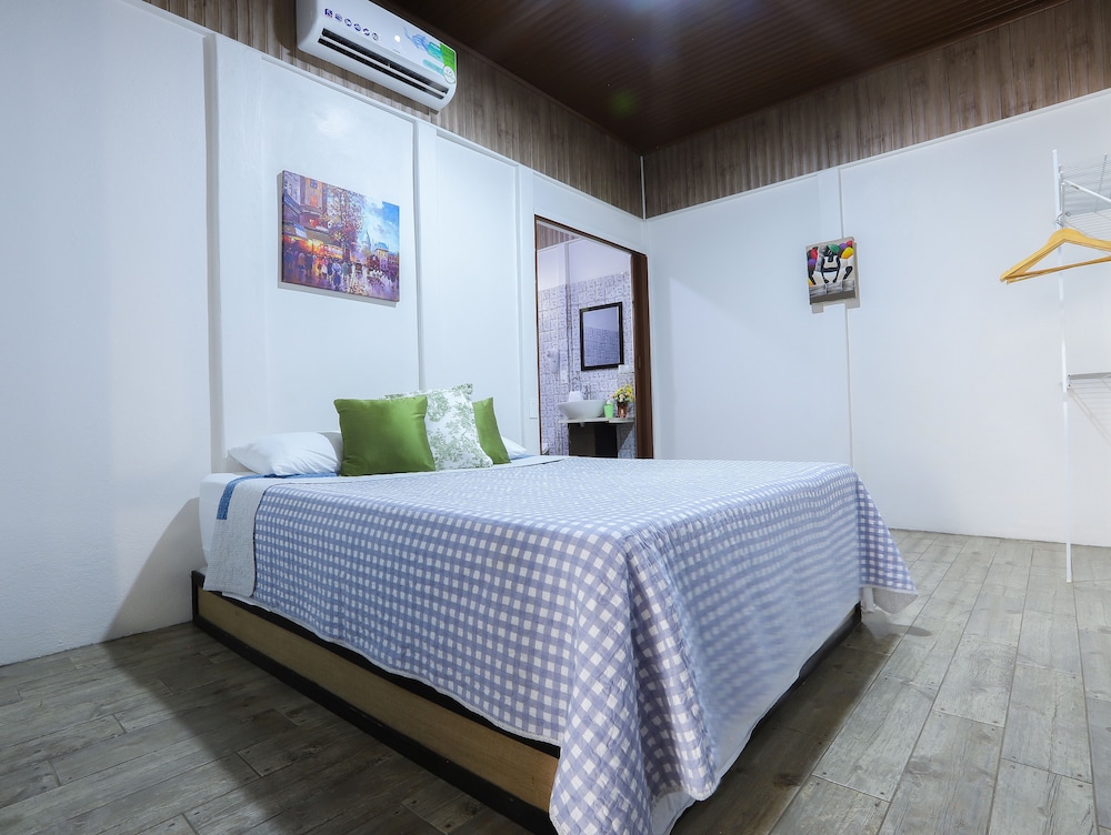 Family Apartment (2) photo 2
