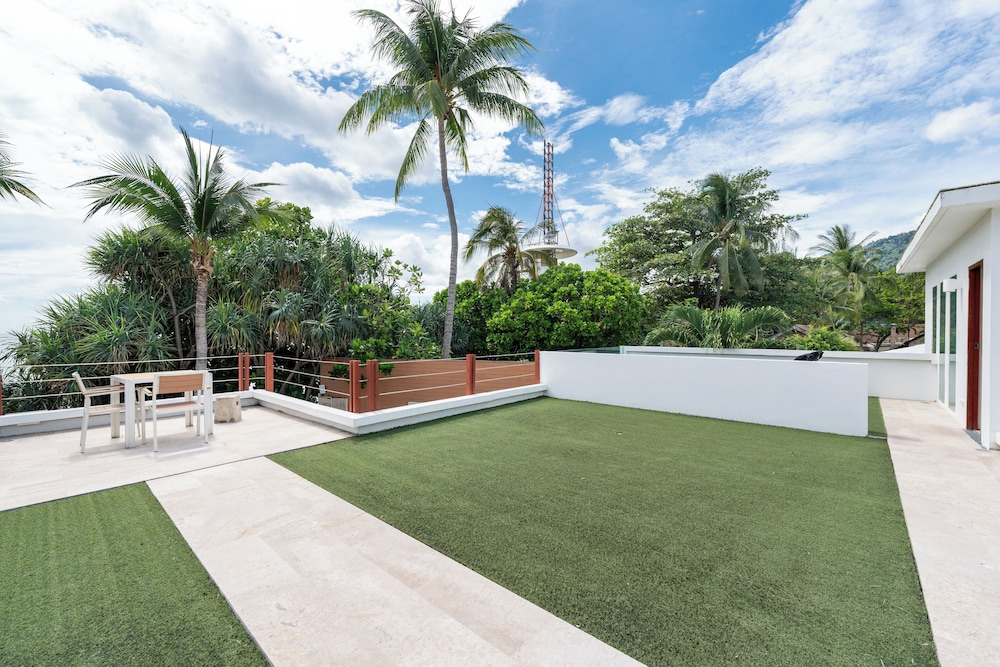 Beachfront Grand Pool Villa (1 Bed) - Photo 7