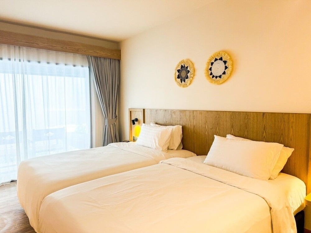 Standard Room - Photo 10
