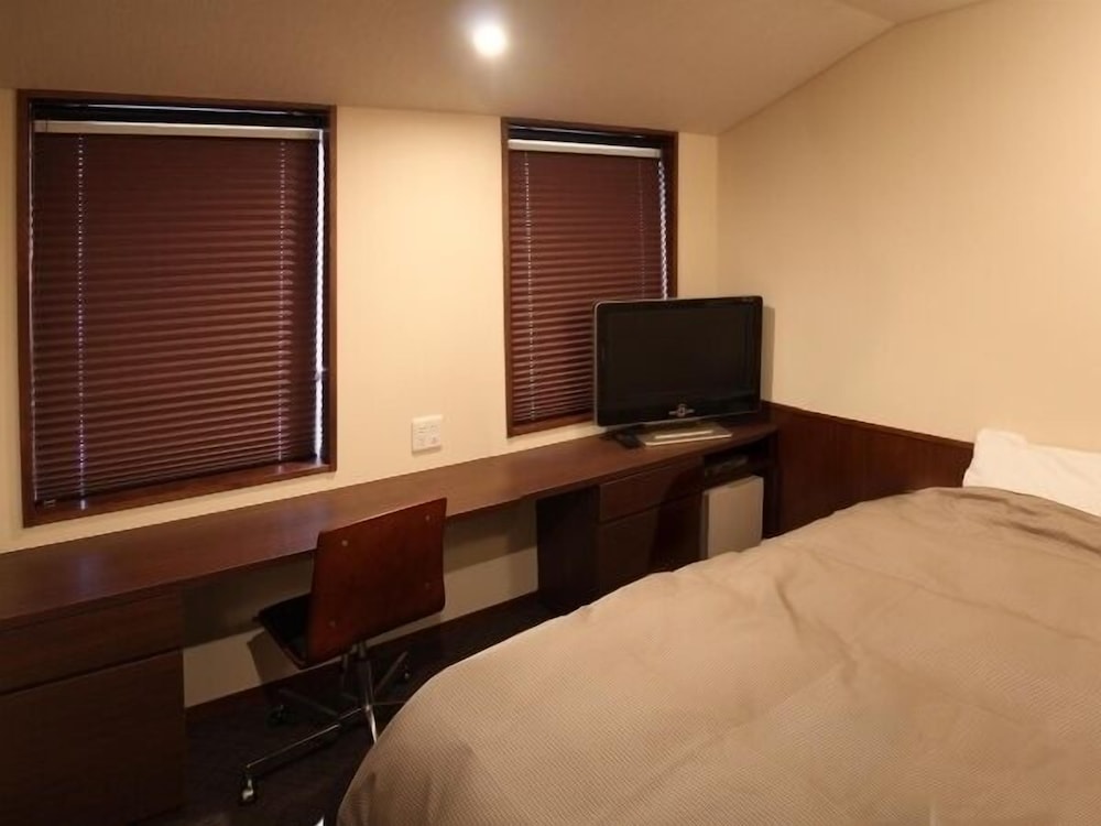 Economy Double Room, Smoking photo 3