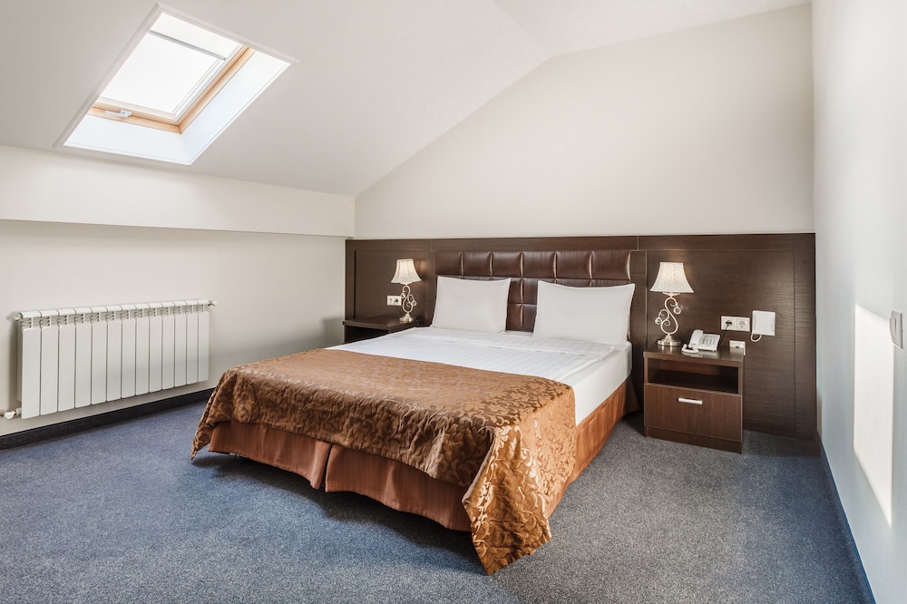 Economy Double Room photo 1