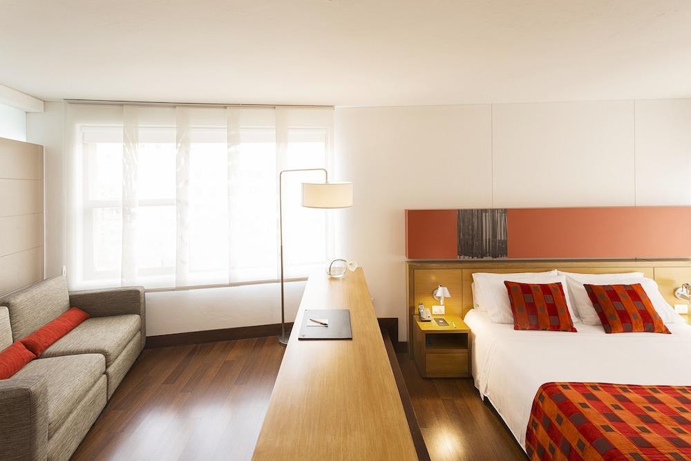 Superior Room, 1 Queen Bed - Photo 5