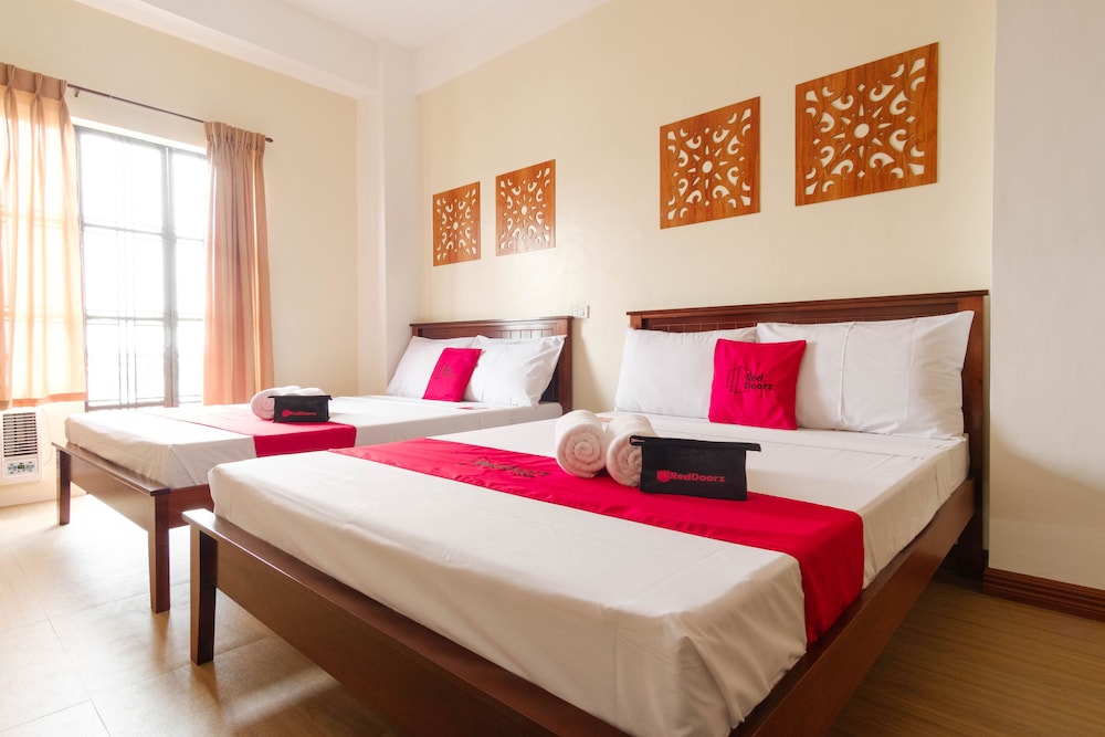 Quadruple Room - Photo 1