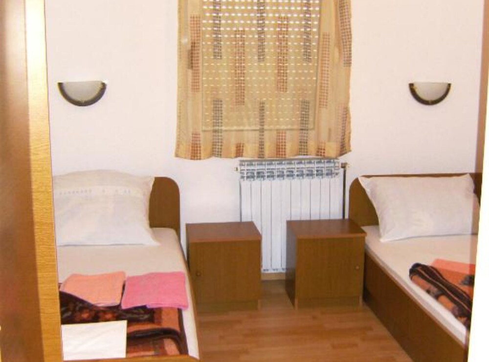 Twin Room (Twin room with Balcony)