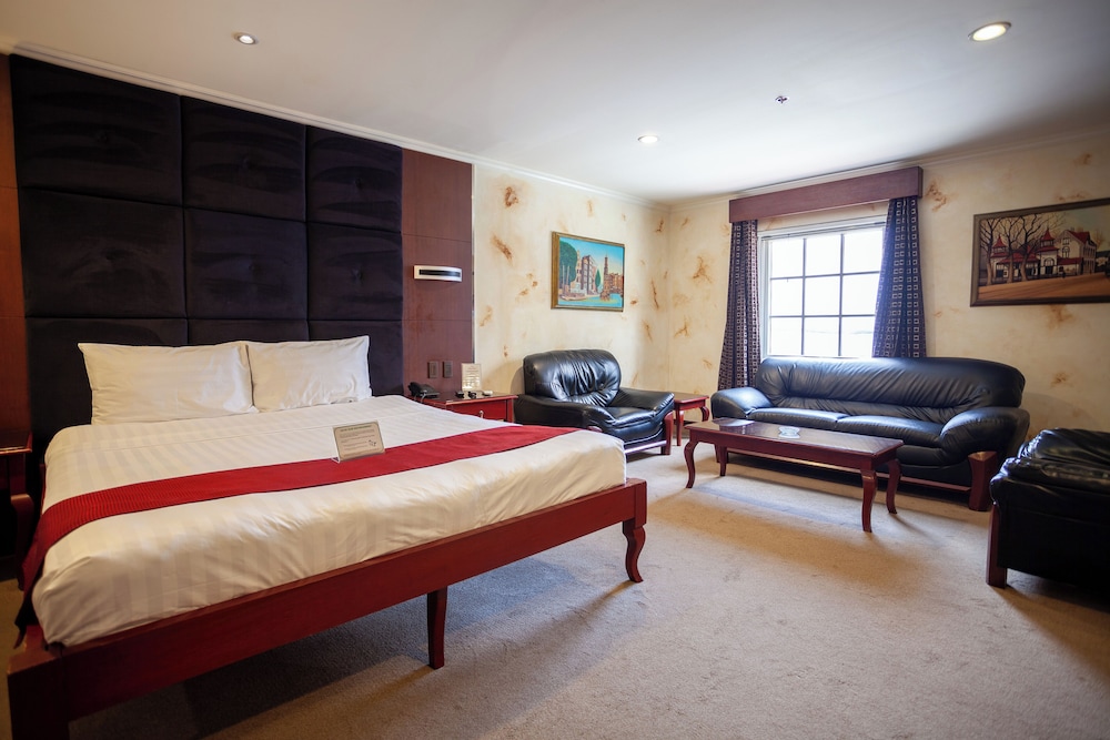 Superior Deluxe Room photo 3