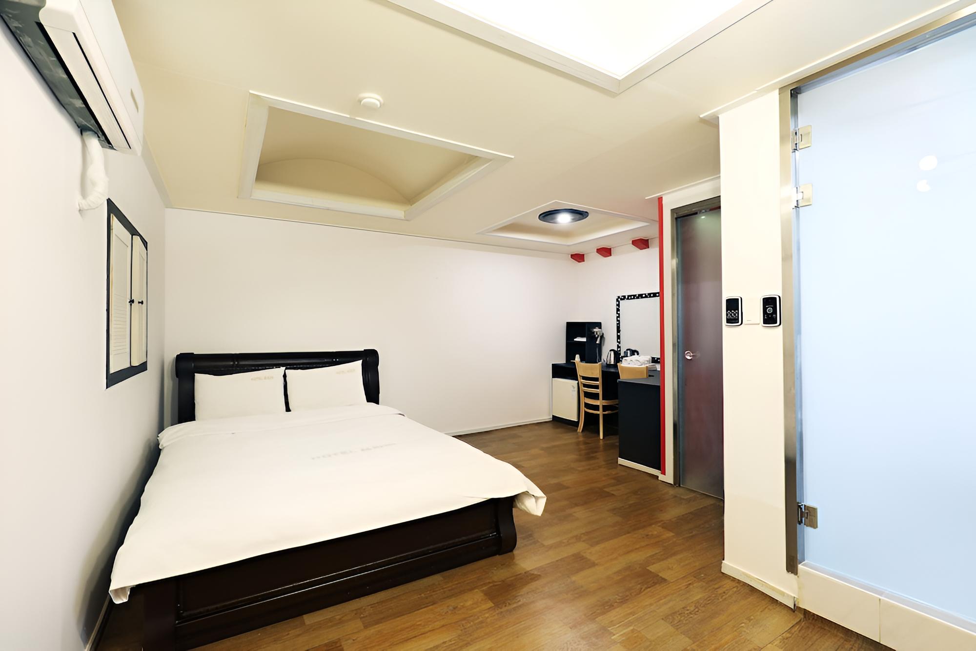 Luxury Double Room photo 3