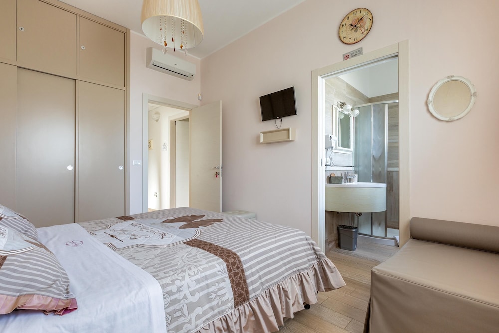 House, 2 Bedrooms (Prestige) photo 1