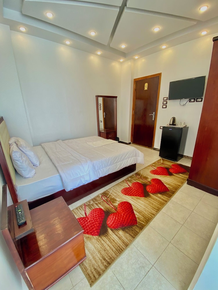 Deluxe Single Room photo 3