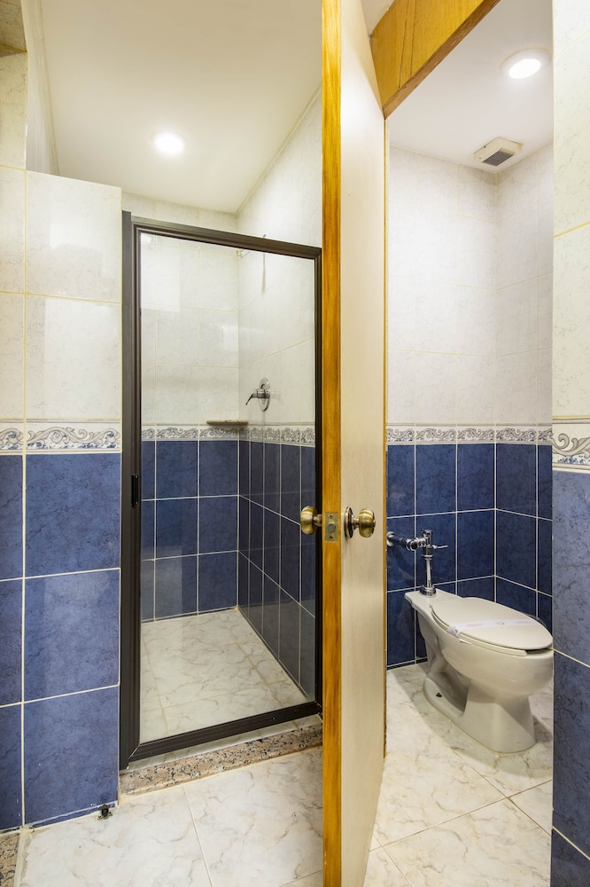 Deluxe Double Room - Photo 6