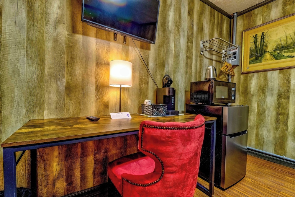 Economy Cabin photo 3