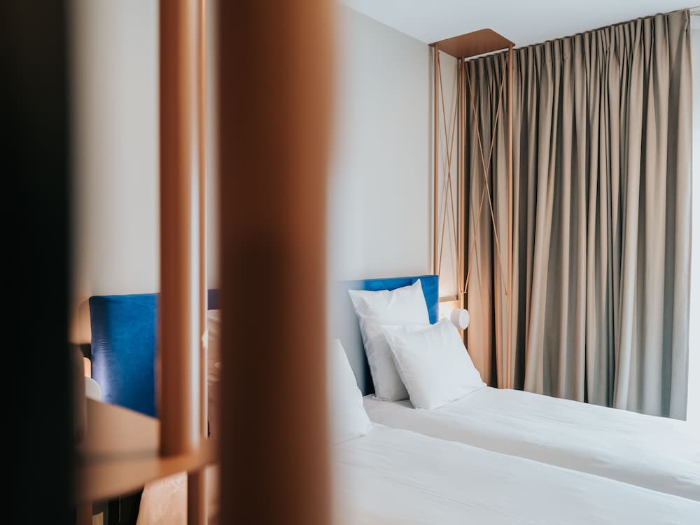 Standard Room, 2 Twin Beds - Photo 4