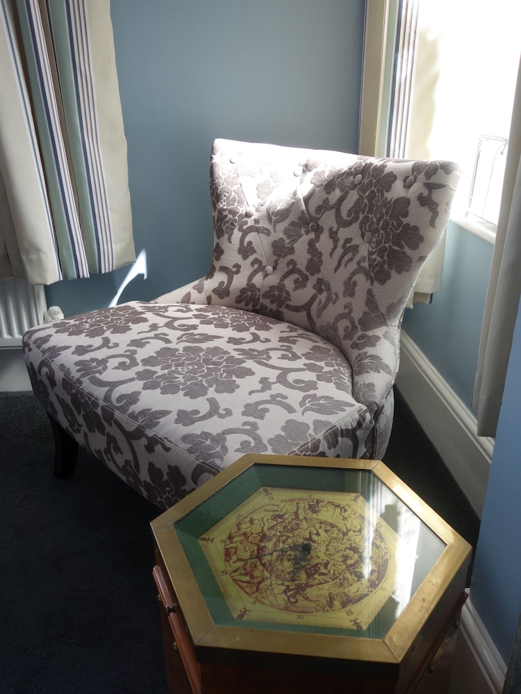 Double Room (Room 2 Pet Friendly) photo 2