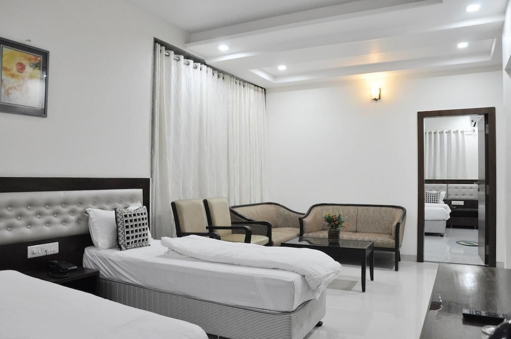 Deluxe Quadruple Room photo 1