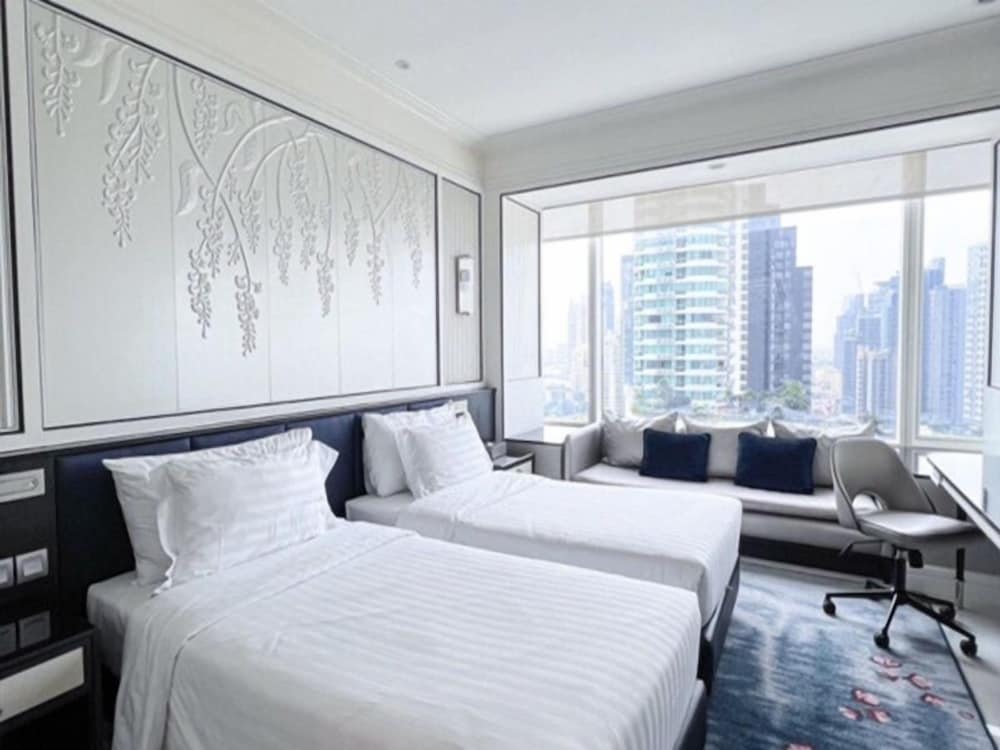 Signature Connecting Room photo 3