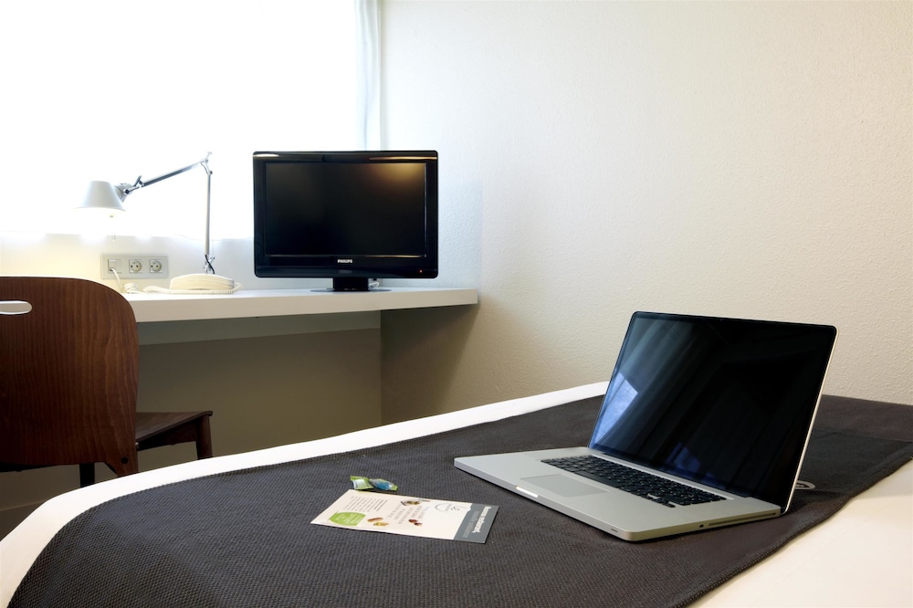 Standard Room, 1 Double Bed photo 2