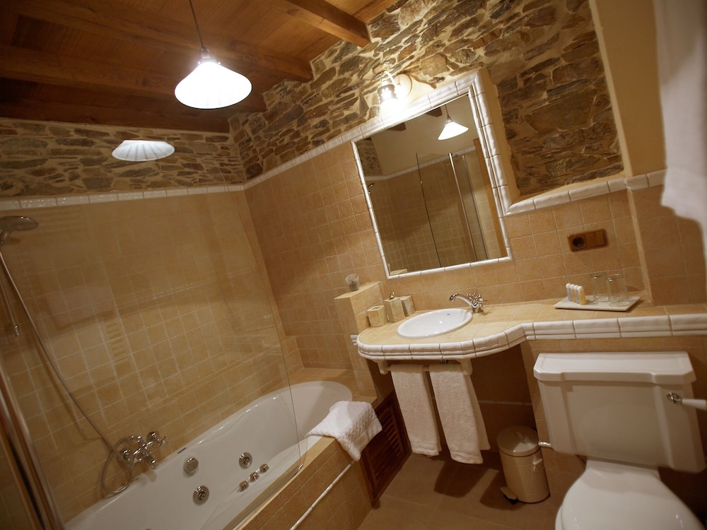 Superior Suite, Private Bathroom (5 Personas 5) photo 2