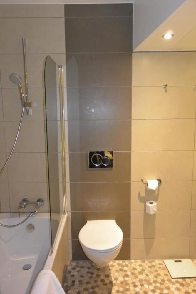 Comfort Room, 2 Twin Beds
