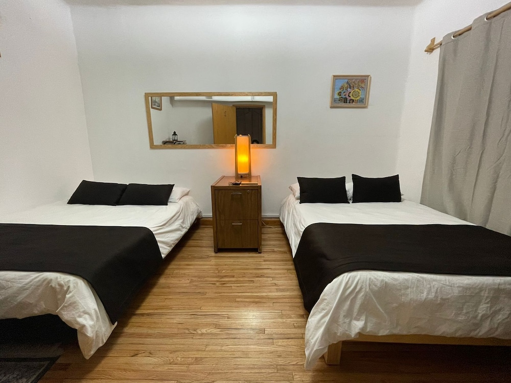 Standard Room, 2 Double Beds photo 3