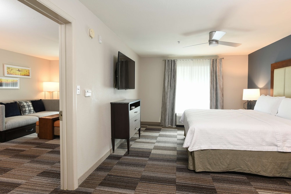 King Suite Non Smoking - Photo 4