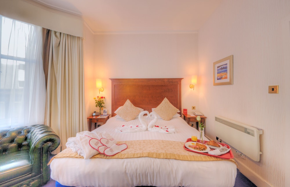 Standard King Room - Photo 3