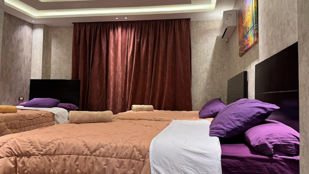 Deluxe Quadruple Room photo 2