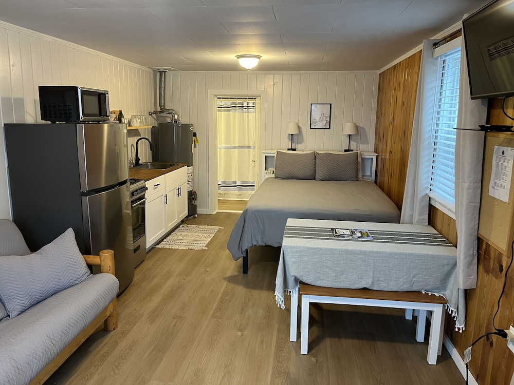 Deluxe Cabin photo 1