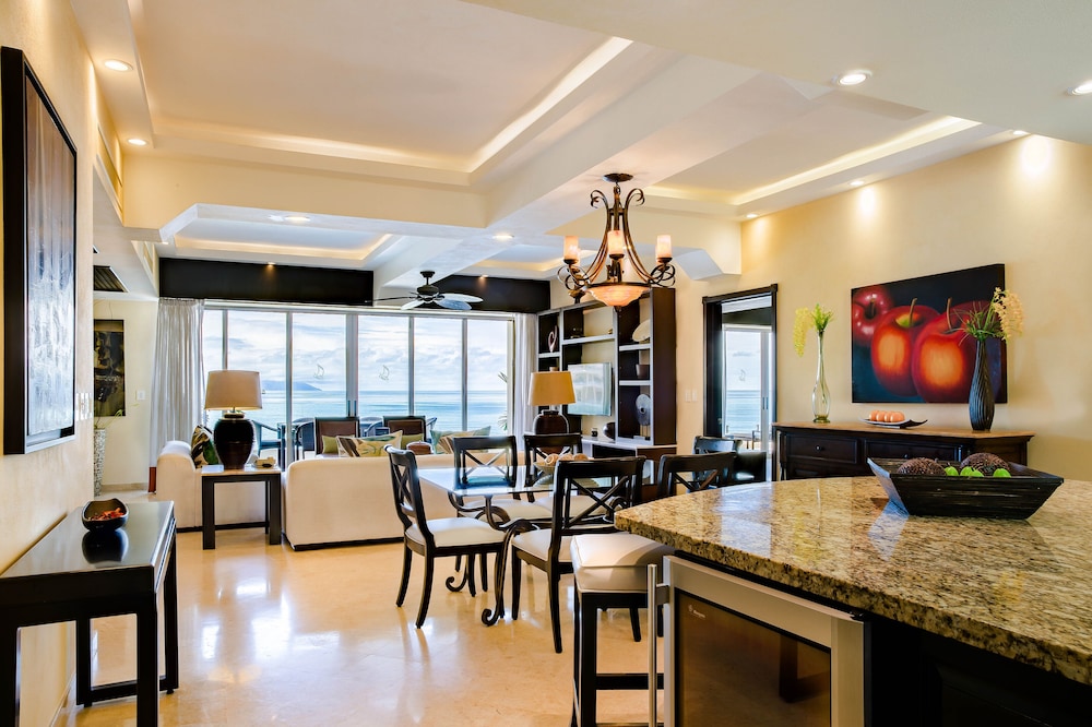 Oceanfront Penthouse