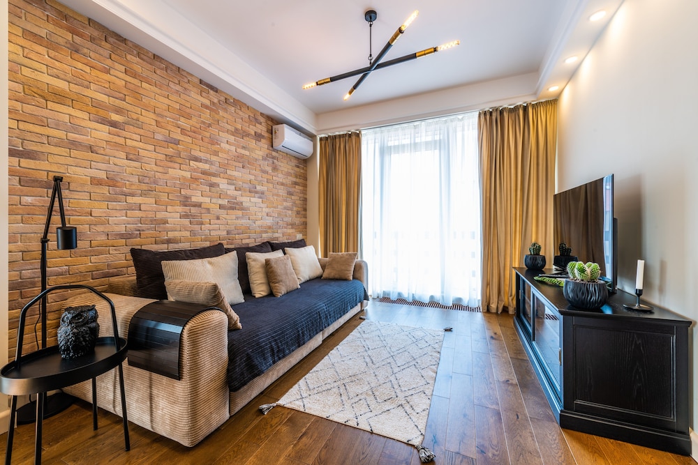 Signature Suite, 1 Bedroom, Mountain View