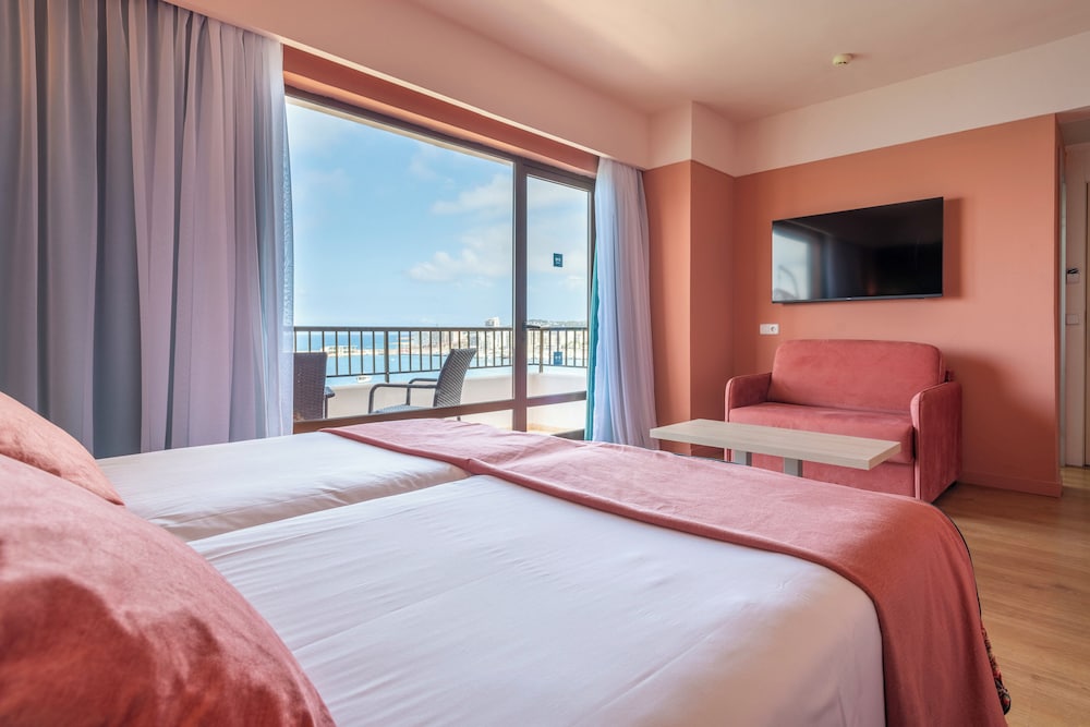 Deluxe Triple Room, Sea View