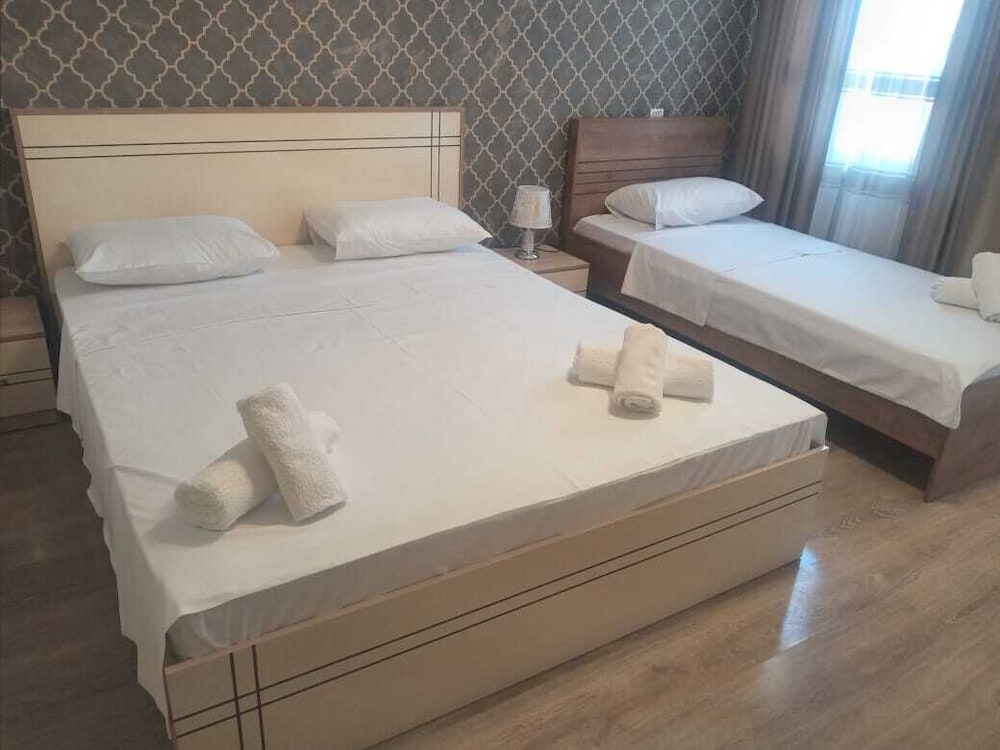 Triple Room, Mountain View