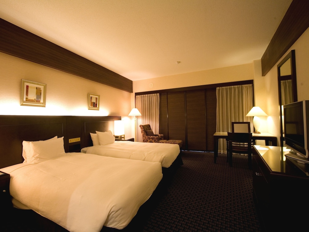 Ocean Tower High Floor - Photo 2
