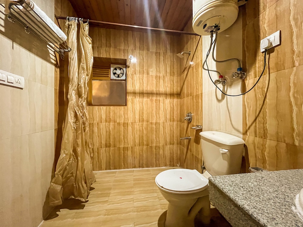 Premium Room - Photo 5