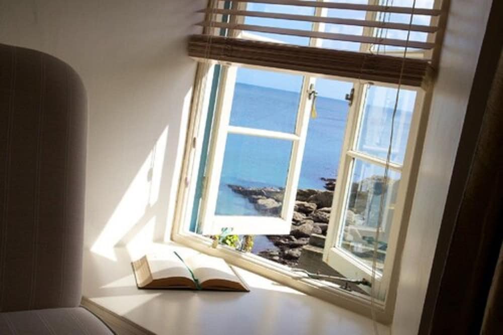 Cottage (Middle) - Photo 7