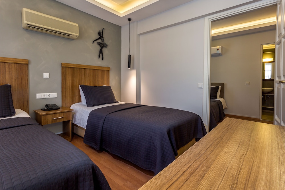 Family Triple Room photo 3