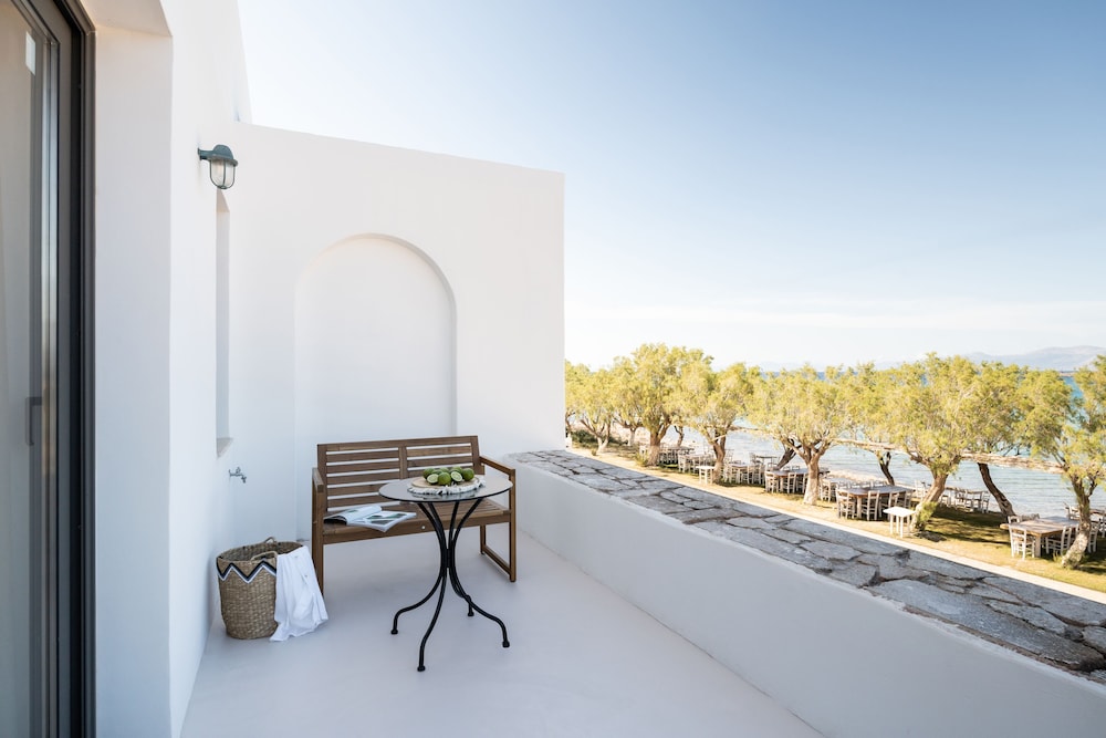 Suite, 1 Bedroom, Balcony, Sea View photo 3
