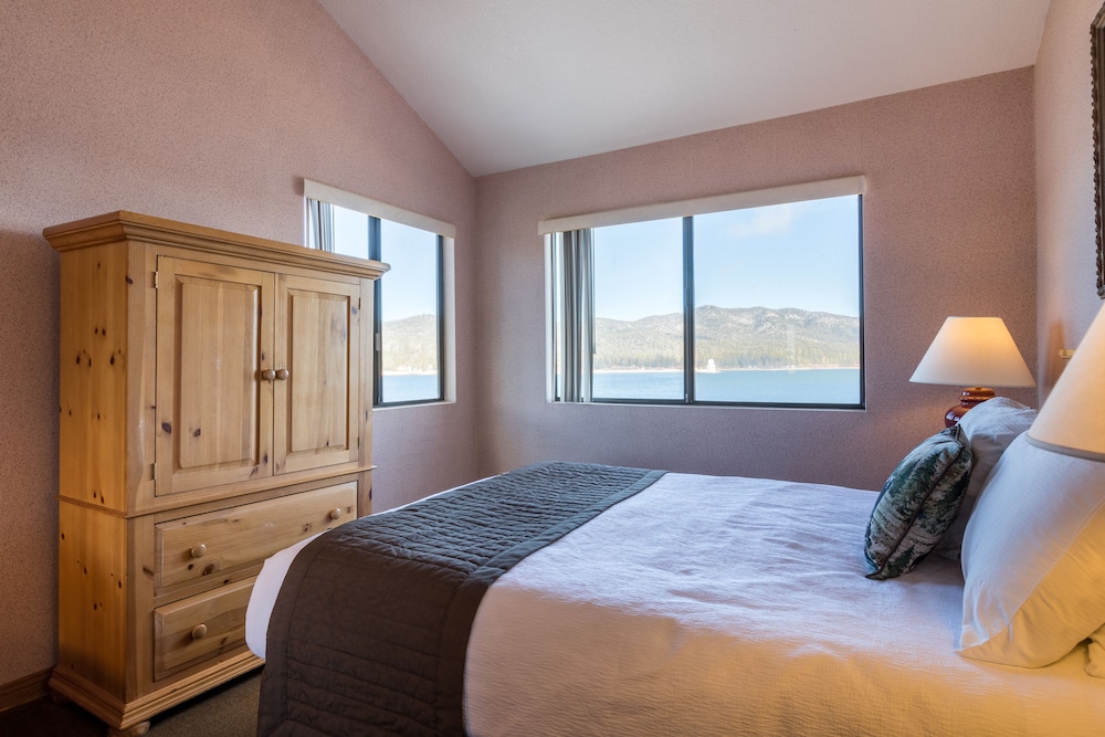 Condo, 3 Bedrooms, Non Smoking (Non-AC) photo 2
