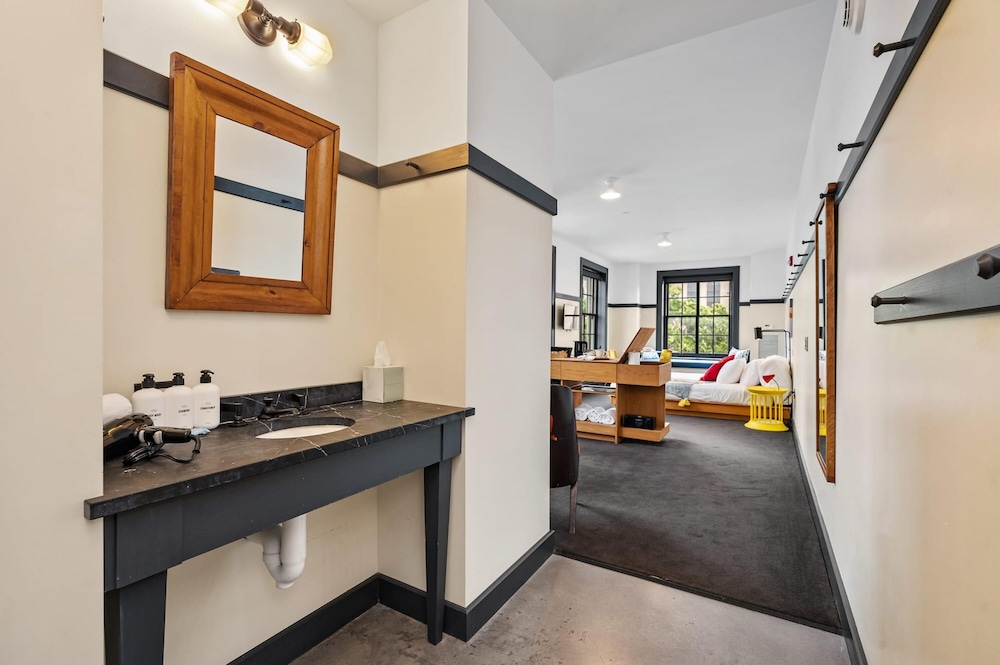 Kasa Accessible Studio in the Heart of Steel City The Maverick, Bild 15