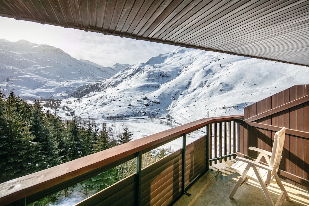 Classic Double Room, Balcony, Mountain View photo 2