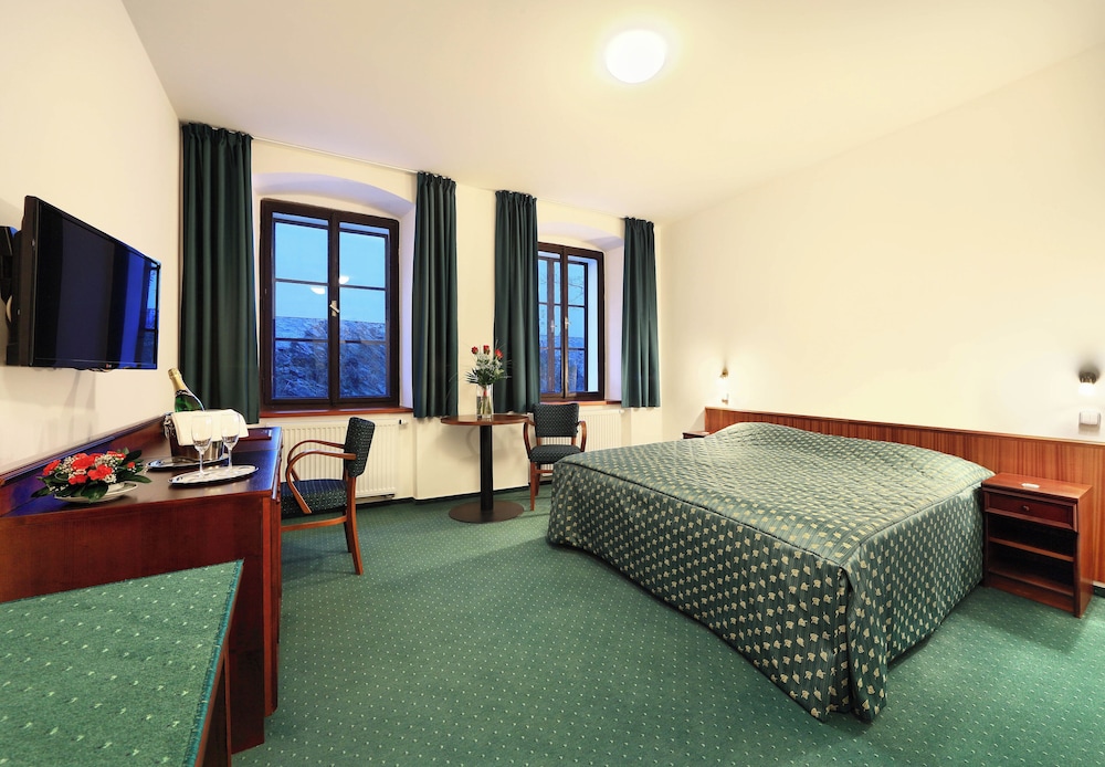 Comfort Double Room, City View